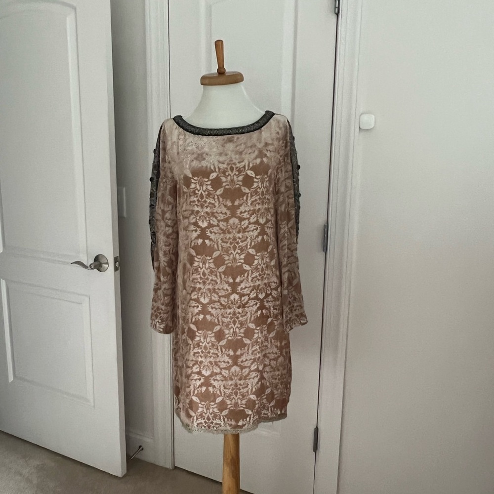 Sundance cocktail dress, velvet lace beaded.